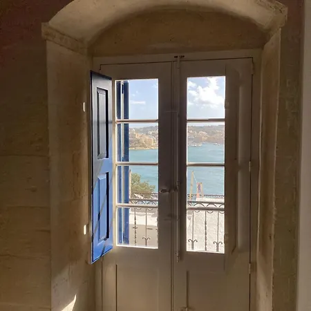 Port View 2b Appartement *