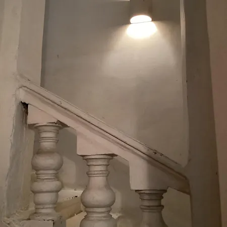 Port View 2b * Valletta